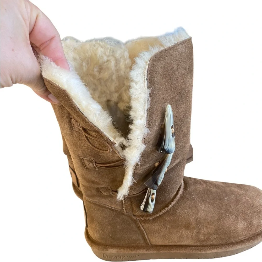 Bearpaw Jade Brown Suede Upper Sheepskin Wool Lined Toggle closure Winter Boots